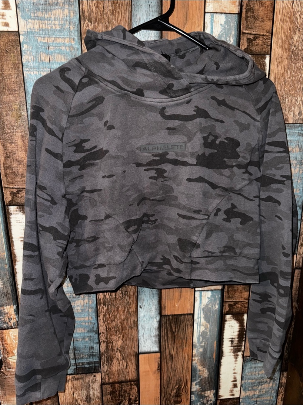 Alphalete Charcoal Gray Camo Identity Pro Cropped Hoodie